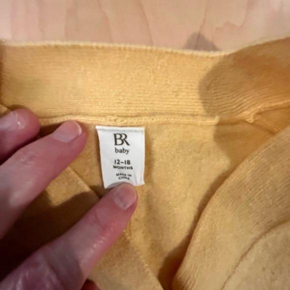 Yellow Child’s Sweater - Picture 4 of 5